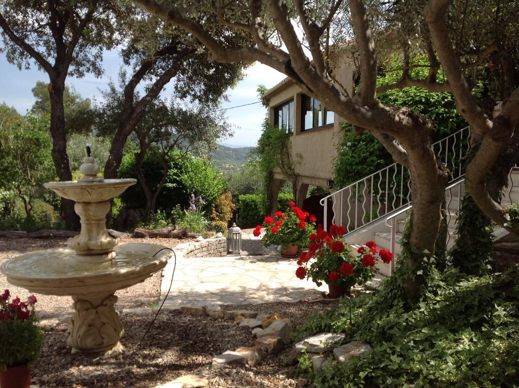 Hotel Le Patio Fleuri Lorgues Exterior foto