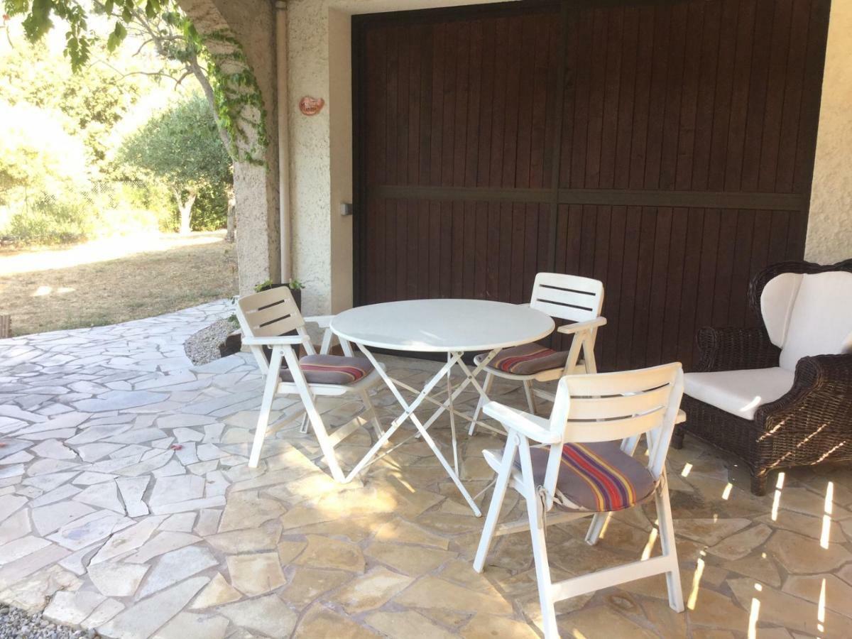 Hotel Le Patio Fleuri Lorgues Exterior foto